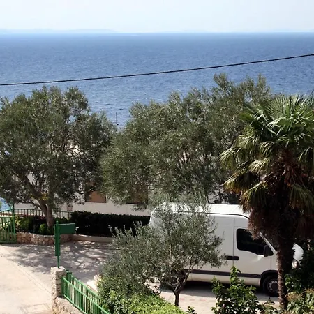 With Parking Space Nemira, Omis - 4652 Daire *