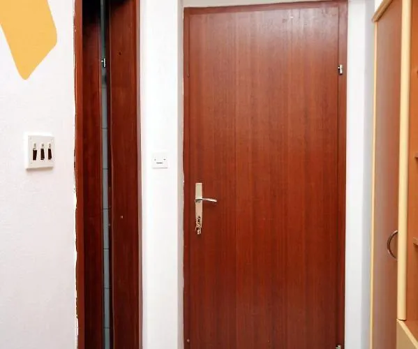Appartement With Parking Space Nemira, Omis - 4652 Tice