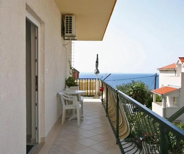 Appartement With Parking Space Nemira, Omis - 4652